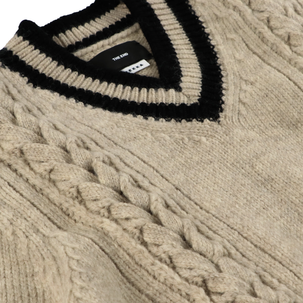 THE-NEK0001 / TENNIS SWEATER / BEIGE×BLACK